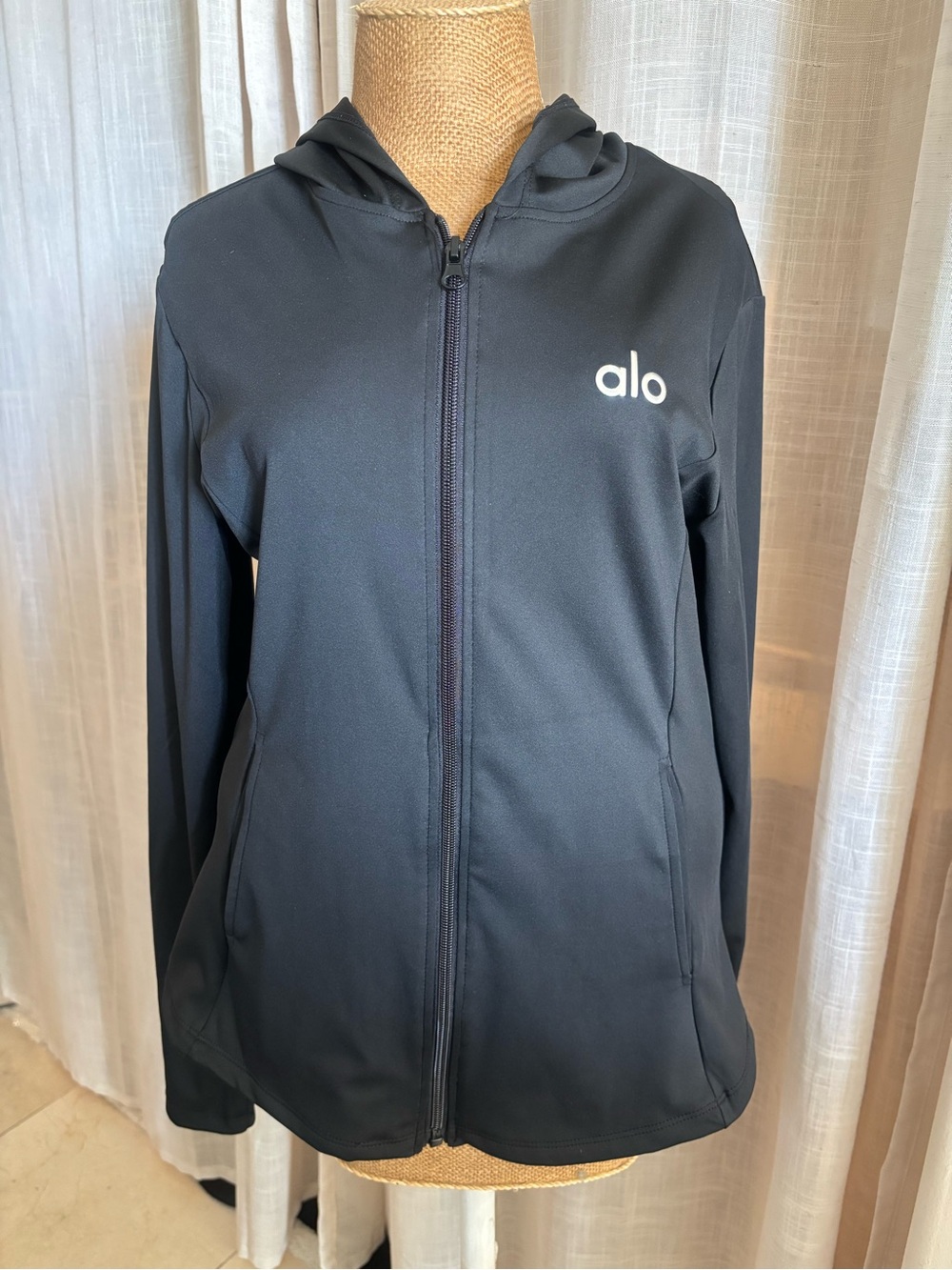 Just Love alo Yoga Black Full-Zip Hooded zip Jacket